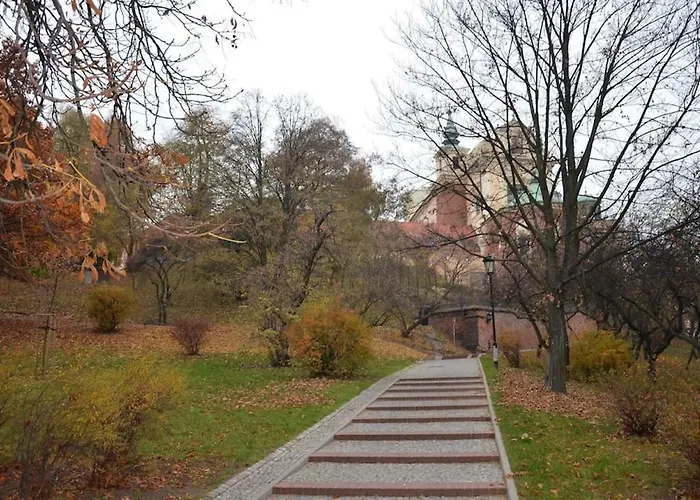 Mariensztat - Home From Home
